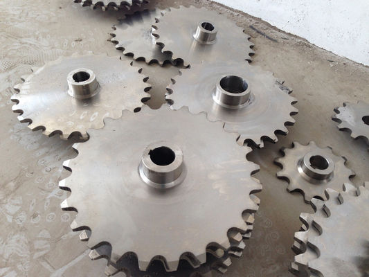 DIN Standard Nonstandard 45# Roller Chain Sprocket Gear Wheel 15T